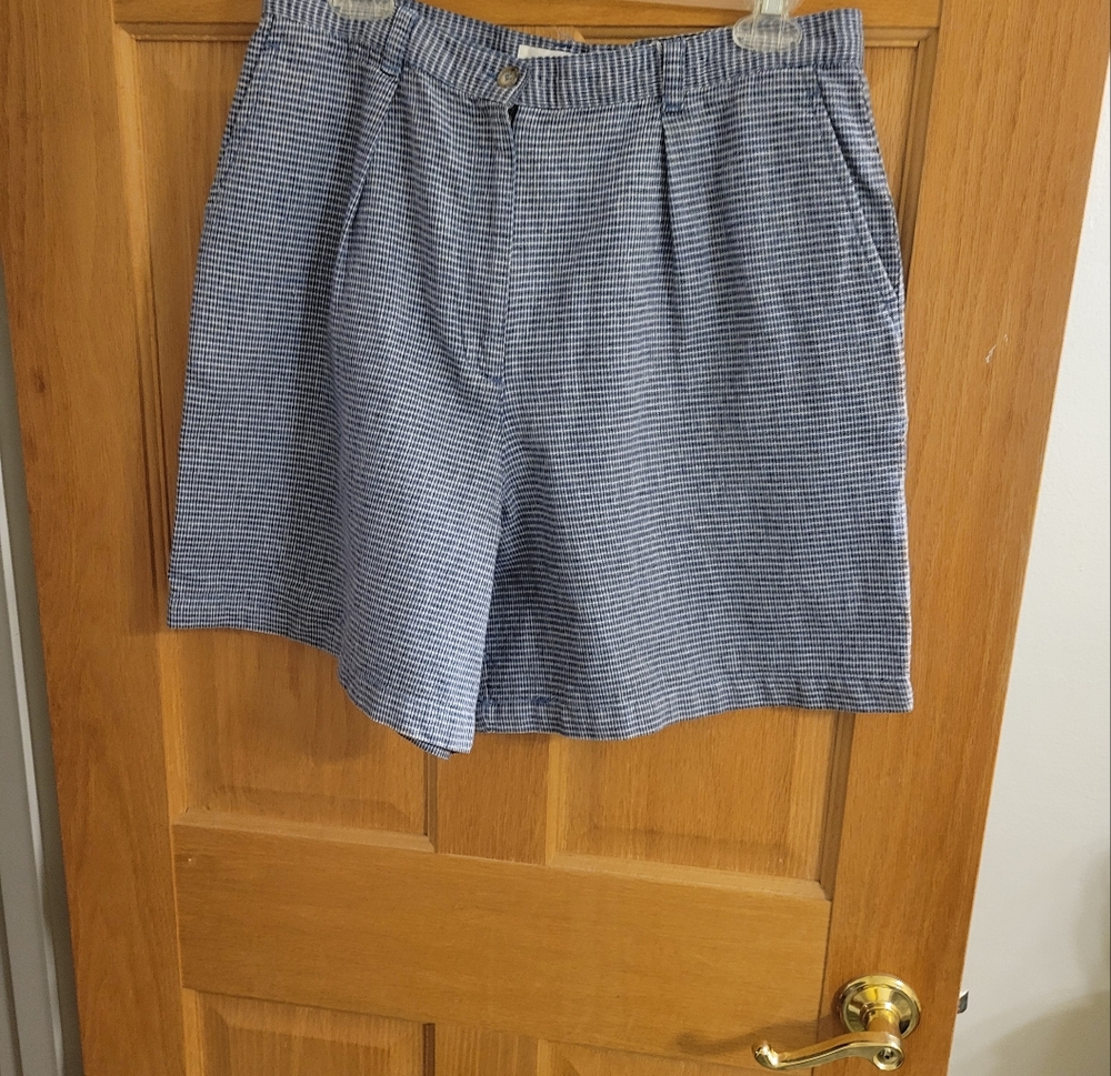 Jones New York Blue Flat Front Shorts